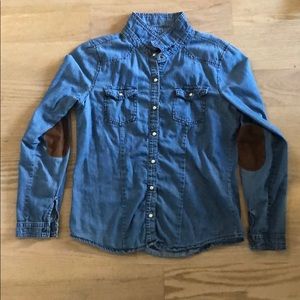 Western Style Denim Shirt